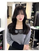 【レイヤーロング】透明感パープルブラック黒髪アッシュカラー