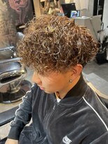 段 お洒落になりたいメンズはプードルパーマ!!