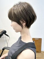 マルツ 銀座(maltu) 斜めバング小顔ショートヘアことりベージュニュアンスカラー銀座