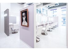 プルクラ ギンザ(Pulchra GINZA)の雰囲気（白を基調とした明るいサロンです◎）
