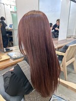 ファルベ(Farbe)&nbsp;後髪も綺麗に見えるワンカールレイヤーカットラベンダーピンク