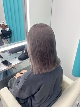 テイス 新宿(TACE) グレー[着物/メルティカラー/透け感バング/新宿]