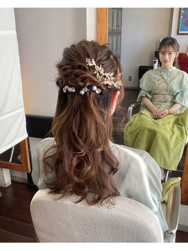オッヂヘア(oggi hair) ハーフアップスタイル