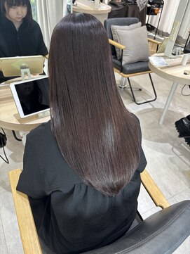 ジーナ 福岡天神(Zina) 美髪/髪質改善/艶髪【Zina福岡天神】