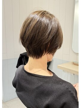 カームバイリベルタ(calm by Re:berta) ショートボブ