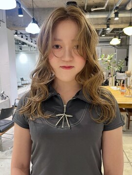 キャロルガーデンズ ボコカ 表参道(Carroll Gardens bococa) 【kacho】ベージュカラー レイヤーカット