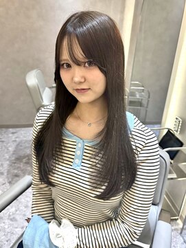 ジーナ 天神(Zina) 韓国ヘア/レイヤーカット/ザクザクレイヤー/グレージュカラー