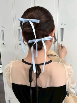 ロイオブジゼル(roi of GiseL) へアアレンジ タイトセット ハートアレンジ リボン 結婚式