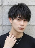 ゜MEN’S HAIR/サーフカール/刈り上げセンターパート/南森町
