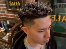 ホワイトメッシュで魅せる、ワンランク上の男髪 <理容室>[メンズ/シェービング/ヘッドスパ/田町/芝浦]