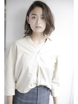 ルルディ バイ アフロディーテ銀座(luludi by APHRODITE) 黒髪/グレーベージュ/レイヤーロング/前髪パーマ/銀座