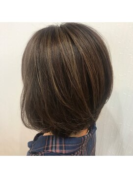 シエルト(cierto...) 白髪染めなんて思わせないハイライトカラー♪