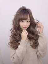 レヴェリー(REVERIE)&nbsp;巻き髪でゆるふわロング