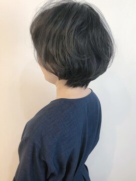 リコ(LIKO) 大人ショートボブ☆ふんわりシルエット/丸みシルエット/パーマ