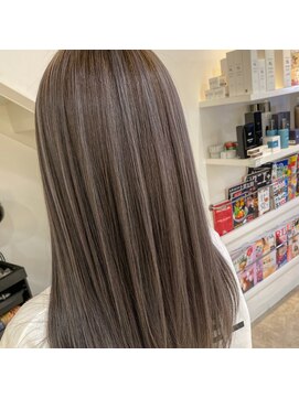 レガシーヘアーデザイン(Legacy hair design) カラー剤で作るスジ感ハイライトカラー