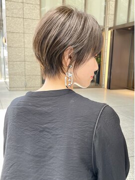 アロ 大阪梅田(alo) 【川原　拓也】グレージュショート《大阪梅田駅/ショートボブ》