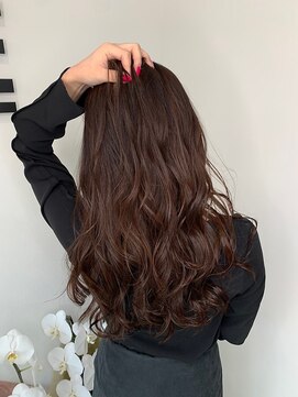 リベルテ 新宿(Liberte) つやつやブラウンカラー