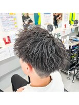 ダズルヘアラッシュ(DAZZLE hair RUSH)&nbsp;ショートスタイルのツイストスパイラルパーマ！