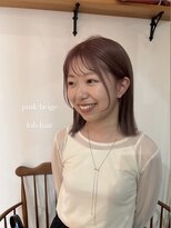 ミディアムロブ／顔周りカット/ベージュカラー