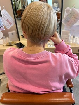 リモア(limore) ハイトーンショート/ベージュ/ダブルカラー