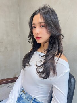 レニーバイエース(LANY by ACE) 【LANY横浜】アッシュブラウン×顔周りレイヤー