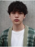 スパイキーショートニュアンスパーマ韓国マッシュスペインカール