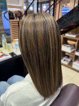 アロ 調布店(ARO) ハイライト・ケアブリーチ