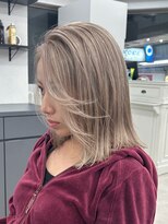 メロウ 神戸三宮(mellow)&nbsp;ホワイトグレージュ