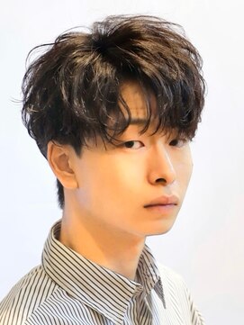 デプト(DEPT.) シャドウパーマメンズカットセンターパートマッシュバーバー眉毛