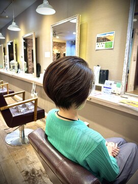 ヘアーメイクロージー 八軒店 (HAIR MAKE ROSY) 小顔補正立体カットステップボーンカット