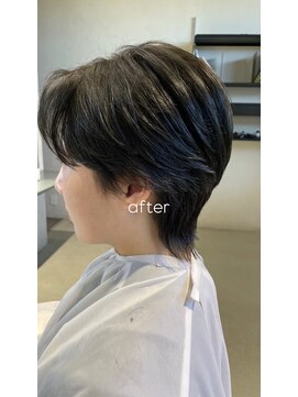 オリーブグレー