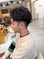 ヌークバイラヴェスト 四日市(neuk by lovest)&nbsp;【neuk服部】ツイストスパイラルパーマリバースセンターパート