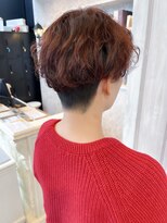 キャアリー(Caary) 福山人気30代40代大人女子おすすめ刈り上げショートこなれパーマ