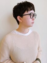 アヴァンセ サニー美容室&nbsp;マッシュベリーショート オン眉 オリーブブラウン 束感 レイヤー