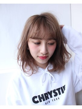 ブランド(BLANDO) ミディアム