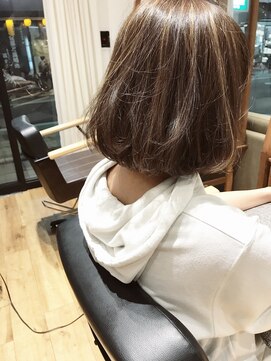 ウルム 蕨西口(ULUM) まとまり、グレージュボブ