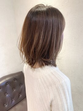 カルテット(Quartett) 【Quartett】外ハネレイヤーボブ