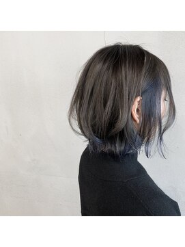 タグ(#tag) #インナー裾ネイビーブルー