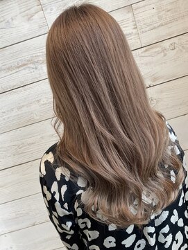 ベルクープス 天王寺店(Belle Coupes) 【 Bellecoupes】megu  ハイライト透け感 ヘーゼルベージュ