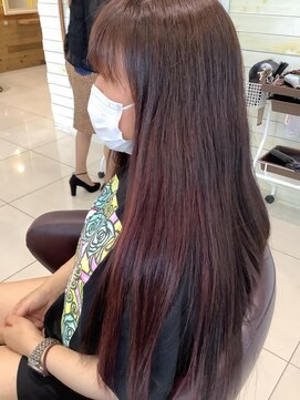 ラック 辻堂(LUCK) Pink→Buleチェンジ