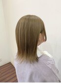 ハイトーンベージュ