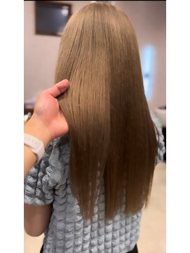 クオン 伊勢崎(QUON.) ベージュ/ミルクティーベージュ/ブリーチ/ナチュラル