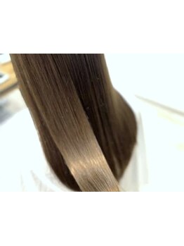 輝くうるつや髪への最短ルートなら「Hair Salon Glanz」で！きらめく理想の髪質を手に入れませんか？