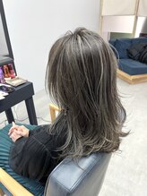 チーク(CHiiK) ハイライト×白髪カバー