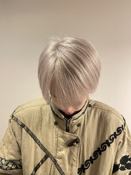 チャプター 問屋町(chapter) ケアブリーチホワイトベージュセンターパートマッシュウルフ韓国