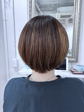 ルルマル(Lulumalu) 大人可愛い丸みシルエットボブ