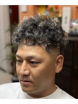 ピシャッとニ代目銀二郎&nbsp;カーリーパーマ