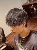 スパイラルパーマでマッシュ【理容室/メンズ/パーマ/眉毛】