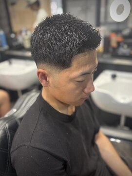 バーバーショップライズ 2nd(barber shop RAIzE) ベリーショート