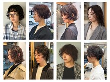 洗練された似合わせカットと自然に動くパーマで、こなれ感のある大人ヘアに。before→afterもご覧ください